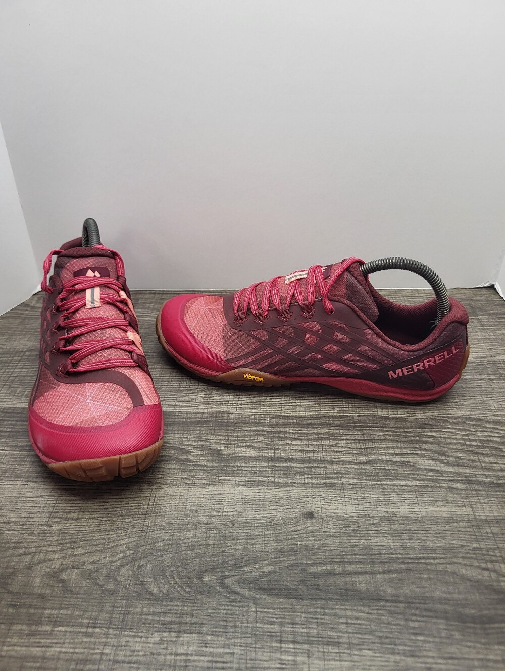 Merrell Trail Glove 4 Barefoot Sneakers Red Pink Running Shoe Minimalist Women 9